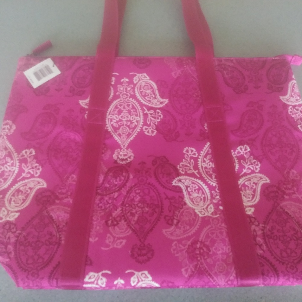 Vera Bradley Cooler Tote in Stamped Paisley NWT